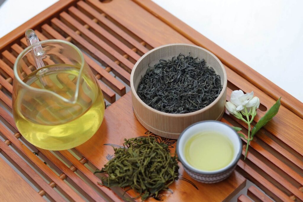 Giá trà Tân Cương có chênh lệch giữa các vùng không