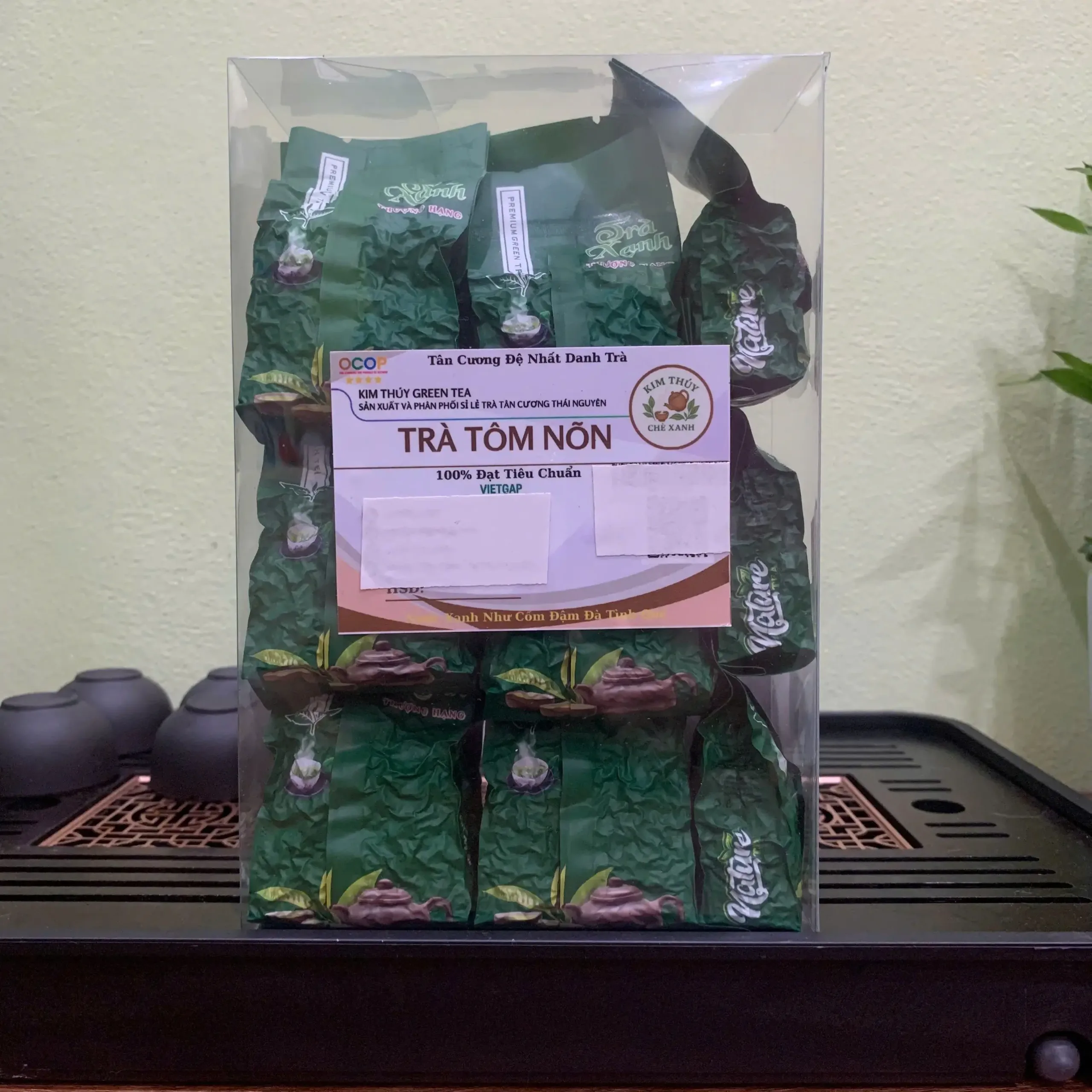 Hộp trà tôm nõn