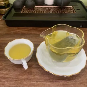 tra tấm